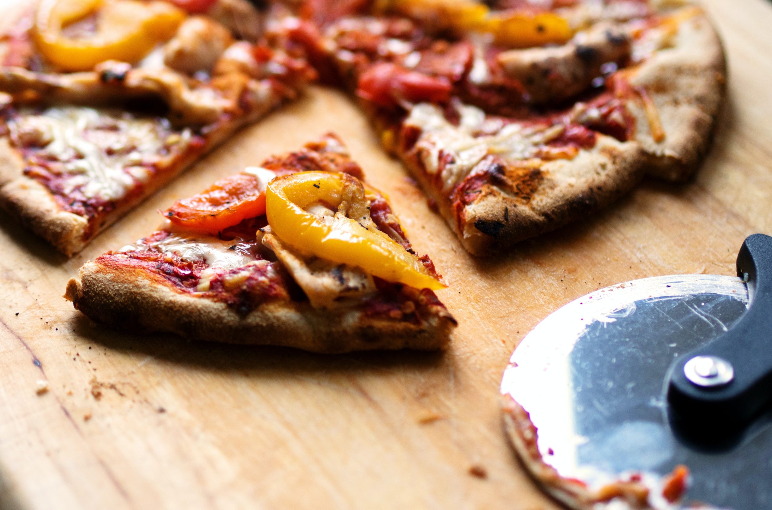 Get Crispy Crusts: Best Steel Pizza Pan Options