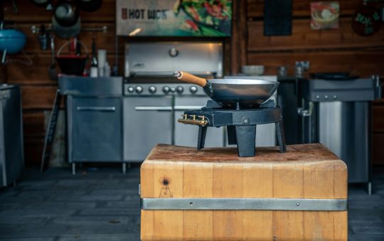 Babish Carbon Steel Wok Review: Is it Worth the Hype?