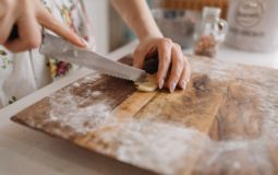 Glass vs Wood Cutting Board: Making the Right Choice